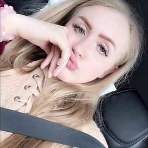 Meet your Posher, Allie